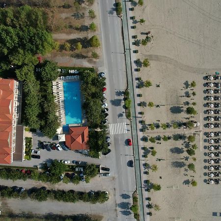 Hotel Giannoulis Paralía エクステリア 写真